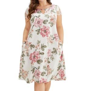 Bloomchic Floral Lace Cap Sleeve Flutter Dress